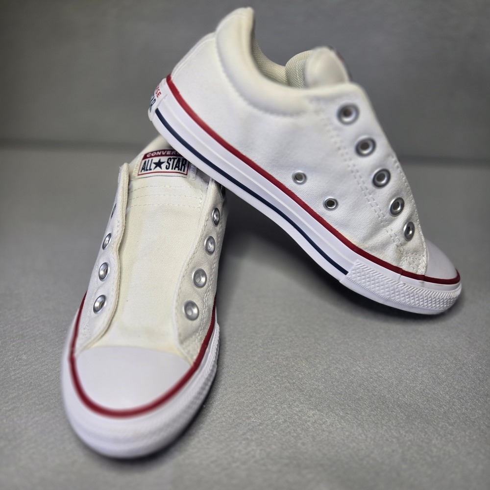 Converse Madison Sneakers Youth 2 White Excellent Slip On Low Top A01694F